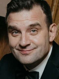 Роман Частов