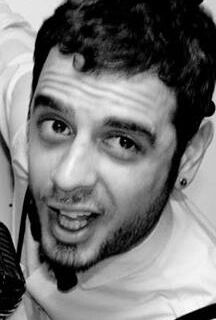 Макаэль Скал