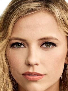 Райли Воулкел