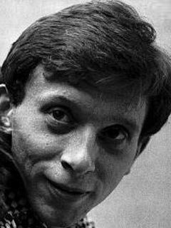 Владимир Пухольт