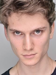 Дмитрий Опанасенко