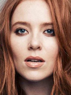 Анджела Скэнлон