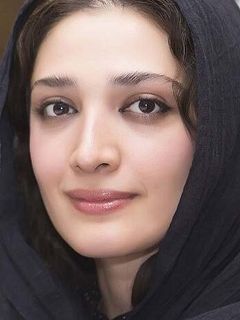 Мина Садати