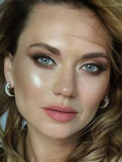 Анна Саливанчук