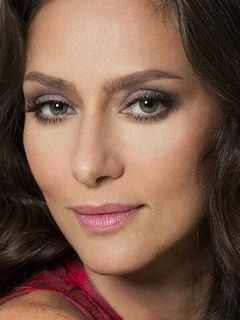 Мария Фернанда Кандиду