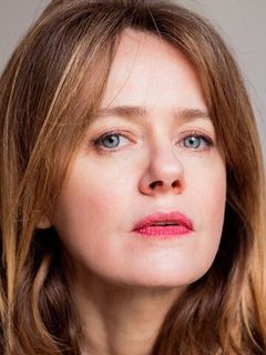 Жюли Деларм