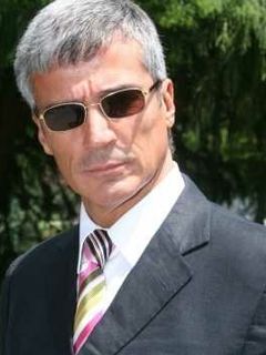 Рене Касадос