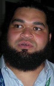 Крис Кемоеату