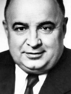 Александр Роу