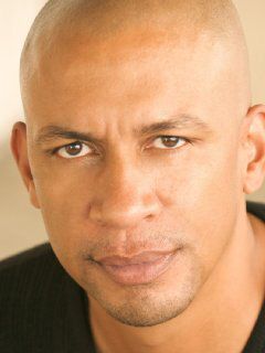 Джейсон Е. Барнс