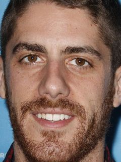 Тони Ясенда