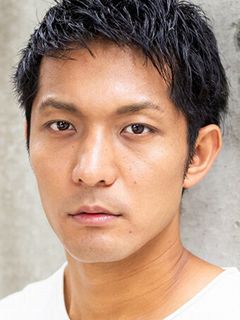 Такаси Китадаи