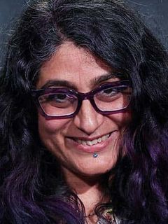 Нихарика Бхасин