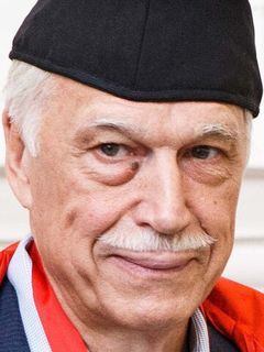 Игорь Макаров