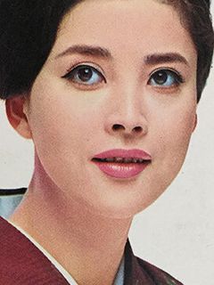 Марико Окада