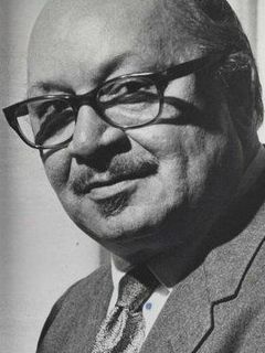 Барни Бигар