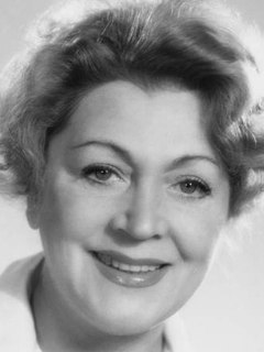 Лони Хойзер