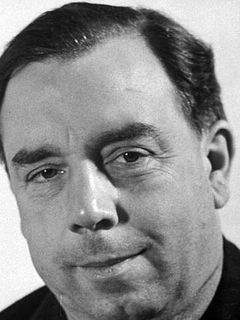 Дж. Б. Пристли