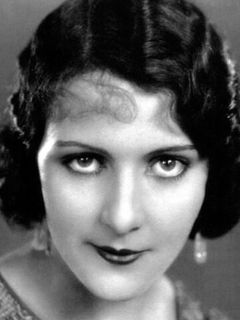 Арлетт Маршаль