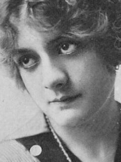 Анна Лер