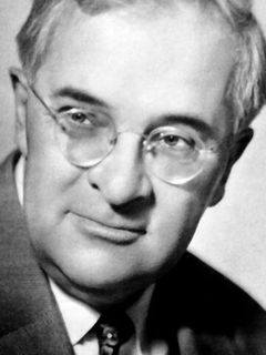 Максим Штраух