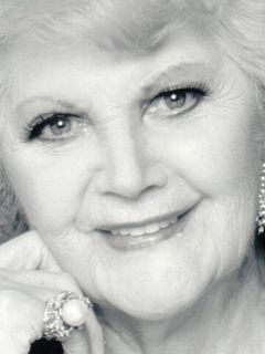 Стелла Адлер