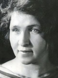 Нина Агаджанова-Шутко