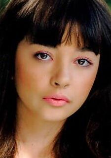 Габриэлла Холлэнд