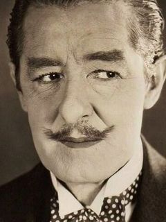 Марк МакДермотт