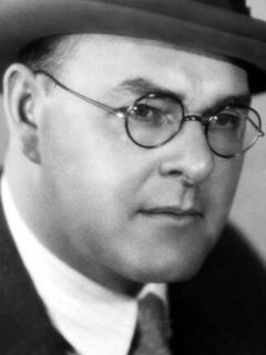 Реджинальд Баркер