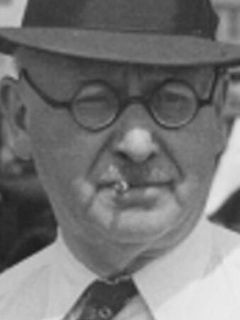 Роберт Вине