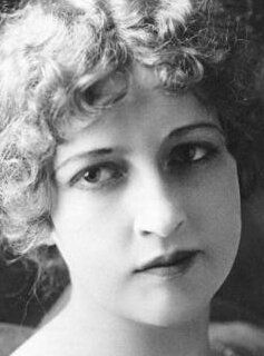 Мэрион Леонард