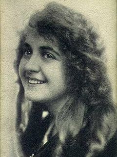 Виолет Мерсеро