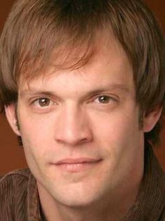 Майкл Патрик Ларсон