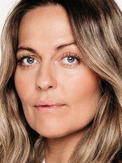 Свандис Доура Эйнарсдоуттир