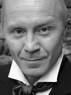 Андрей Панин