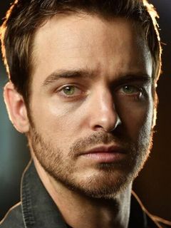 Джейк Стормоен