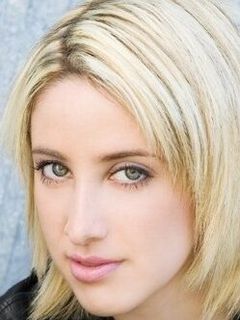 Карли Грановски