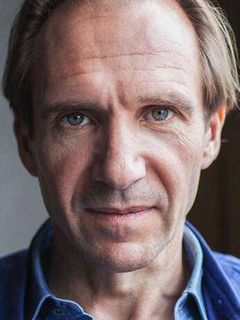 Рэйф Файнс