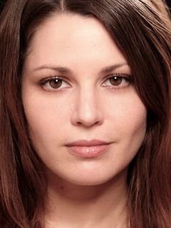 София Зуаги