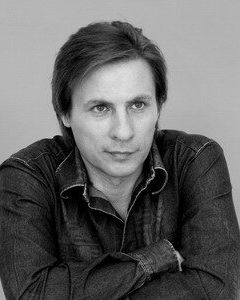 Олег Пичурин