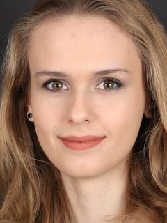 Ангелина Коршунова