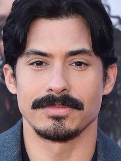 Карлос Сантос