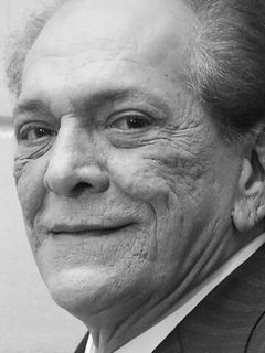 Лусио Мауро