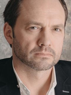 Виктор Васильев