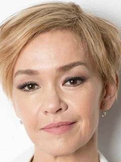 Жулия Лемертс