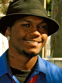 Анджело Валентин