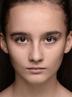 Александра Щесняк