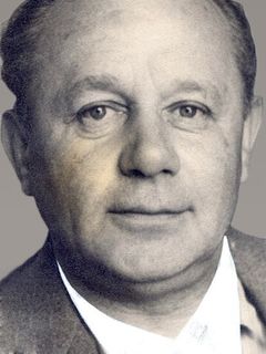 Михаил Колесников