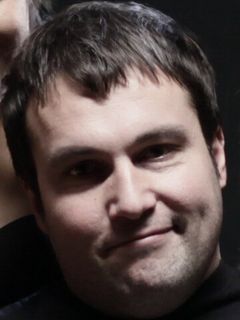 Денис Гамзинов